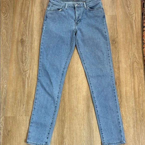 Levi’s Strauss Stylish Blue Women's Skinny Jeans size 29 - Picture 2 of 7